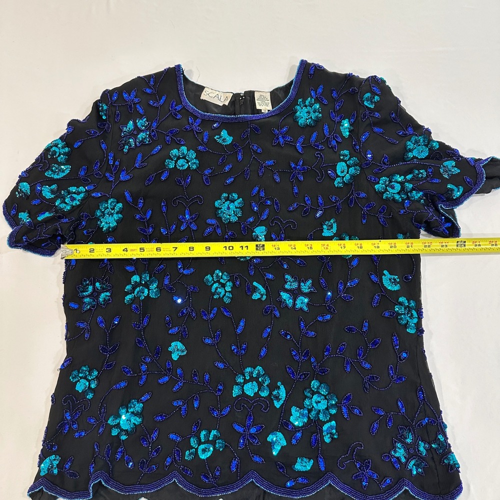 Scala Silk Beaded Top 1X Black Blue‎ Floral Sequin Scalloped Blouse Vintage - Picture 5 of 6